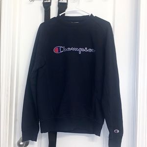 CHAMPION SWEATSHIRT!